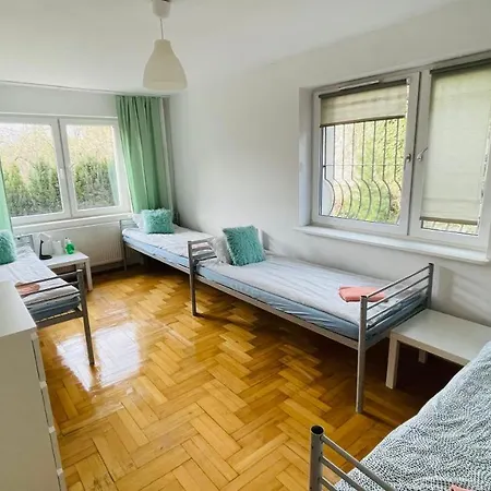 Baltic Rooms Legionow Gdynia 6 Pokoi Wspolna Lazienka