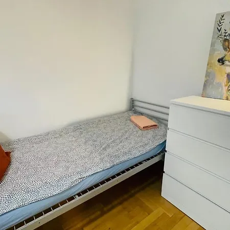 公寓 Baltic Rooms Legionow Gdynia 6 Pokoi Wspolna Lazienka 格丁尼亚