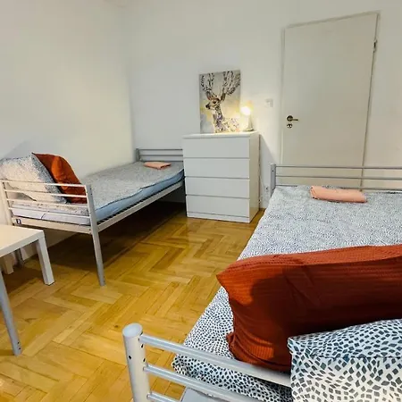 Baltic Rooms Legionow Gdynia 6 Pokoi Wspolna Lazienka 公寓 格丁尼亚
